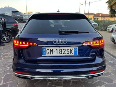 Audi A4 40 TDI 204 CV S tronic Business Evolution Blu/Azzurro usata Monselice