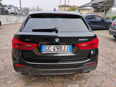 BMW Serie 5 520d d 48V xDrive Touring Msport Nero usata Monselice