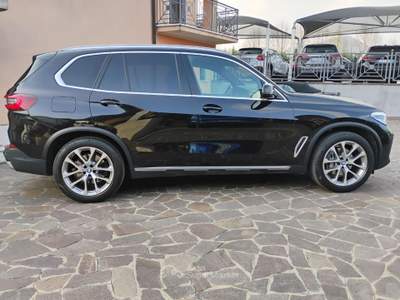 BMW X5 xDrive30d 48V xLine Nero usata Monselice