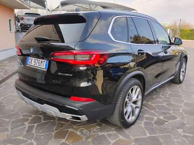 BMW X5 xDrive30d 48V xLine Nero usata Monselice