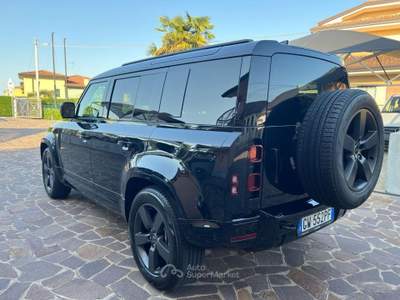 Land Rover Defender 110 3.0D I6 300 CV AWD Auto X-Dynamic HSE Nero usata Monselice