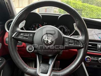 Alfa Romeo Giulia ALFA ROMEO Giulia 2.2 Turbodiesel 210 CV AT8 AWD Q4 Veloce Grigio usata Montesilvano