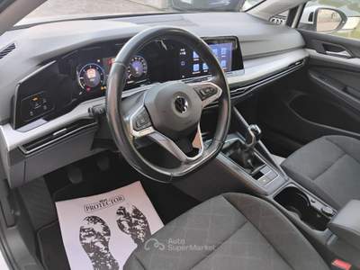 Volkswagen Golf 2.0 TDI 115 CV SCR Life Bianco usata Monselice