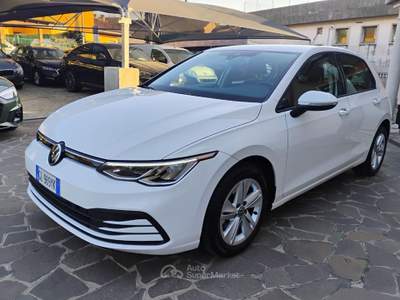 Volkswagen Golf 2.0 TDI 115 CV SCR Life Bianco usata Monselice