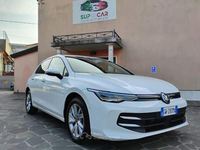 Volkswagen Golf 2.0 TDI 115 CV SCR Life Bianco usata Monselice