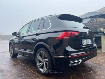 Volkswagen Tiguan 2.0 TDI 200 CV SCR DSG 4MOTION R-Line Nero usata Monselice