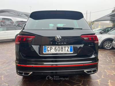 Volkswagen Tiguan 2.0 TDI 200 CV SCR DSG 4MOTION R-Line Nero usata Monselice