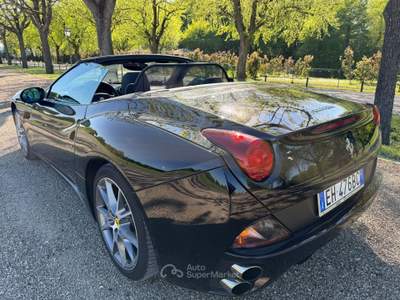 Ferrari California AUTO UNICA ITALIA PARI CARATTERISTICHE Nero usata RAVENNA