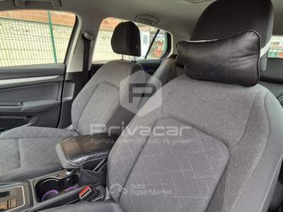 Volkswagen Golf VOLKSWAGEN Golf 2.0 TDI DSG SCR Life Grigio usata Torino