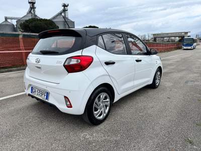 Hyundai i10 UNICOPRO SALERNO - 2022 Bianco usata Salerno