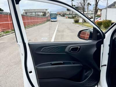 Hyundai i10 UNICOPRO SALERNO - 2022 Bianco usata Salerno