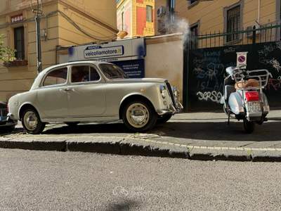 Lancia Appia SECONDA SERIE TARGA E DOC ORIGINALI SA - 1958 Bianco usata Salerno