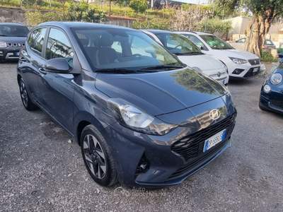 Hyundai i10 1.0 MPI  Connectline Grigio usata Gragnano