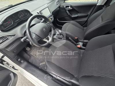 Peugeot 208 PEUGEOT 208 1° serie PureTech 82 Stop&Start 5 porte Active Bianco usata Gallarate