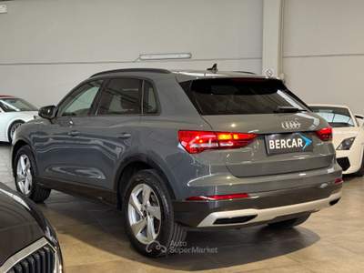 Audi Q3 35 2.0 tdi Business Advanced s-tronic Grigio usata Verona