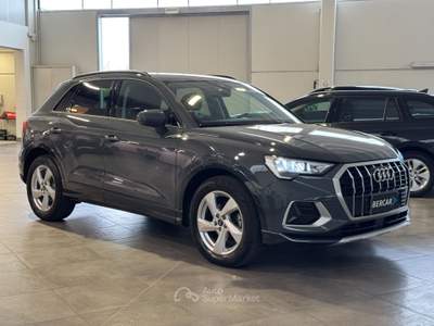 Audi Q3 35 2.0 tdi Business Advanced s-tronic Grigio usata Verona