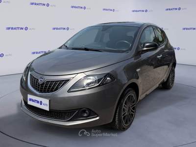 Lancia Ypsilon Ypsilon 1.0 Firefly 5 Porte S&S Hybrid Maryne Grigio usata Cassola Lancia Ypsilon Ypsilon 1.0 Firefly 5 Porte S&S Hybrid Maryne Grigio usata Cassola
