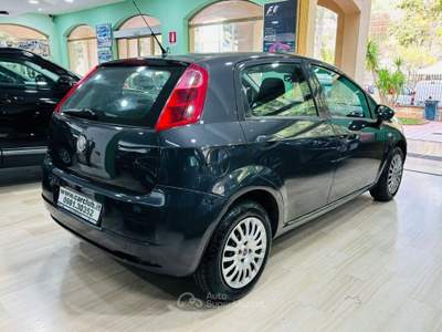 Fiat Grande Punto 1.3 MJT 75 CV 5p. S&S Act. Grigio usata Morano Calabro