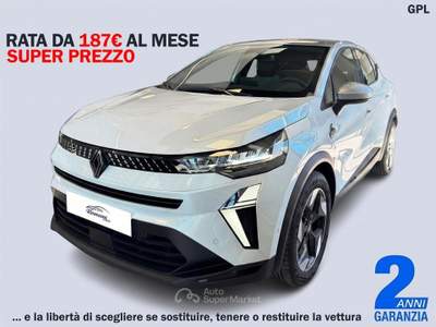 Renault Captur 1.2 ECO-G 120 CV TECHNO Bianco usata Sant'Anastasia