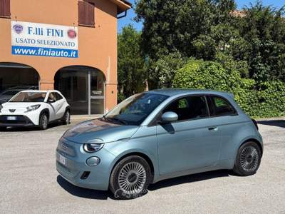 Fiat 500e 500 Icon Berlina Blu/Azzurro usata San Giorgio di Piano
