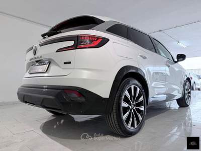 Renault Austral Full Hybrid E-Tech 200 Techno Bianco usata San Giuseppe Vesuviano