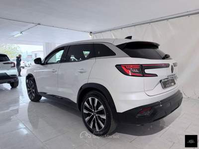 Renault Austral Full Hybrid E-Tech 200 Techno Bianco usata San Giuseppe Vesuviano