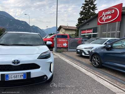 Toyota Yaris Cross Yaris Cross 1.5 Hyb. 5p. E-CVT AWD Trend Bianco usata Lavis