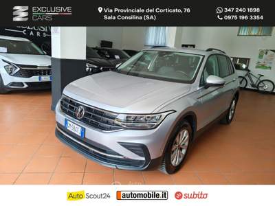 Volkswagen Tiguan Tiguan 2.0 TDI 150CV SCR DSG Life Argento usata Sala Consilina