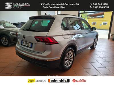 Volkswagen Tiguan Tiguan 2.0 TDI 150CV SCR DSG Life Argento usata Sala Consilina