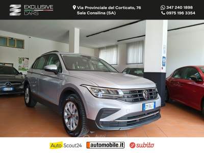 Volkswagen Tiguan Tiguan 2.0 TDI 150CV SCR DSG Life Argento usata Sala Consilina