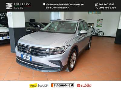 Volkswagen Tiguan Tiguan 2.0 TDI 150CV SCR DSG Life Argento usata Sala Consilina