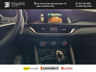 Alfa Romeo Stelvio Stelvio 2.2 T.diesel 210 CV AT8 Q4 Exec. Bianco usata Sala Consilina