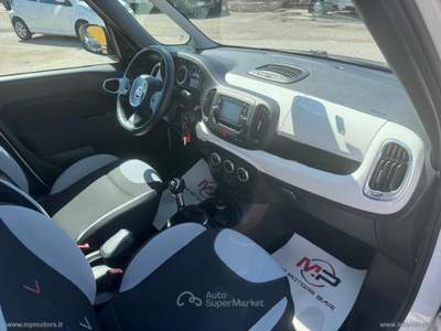 Fiat 500L 500L BUSINESS 1.6 MJ 120CV AUTOCARRO Bianco usata Bari