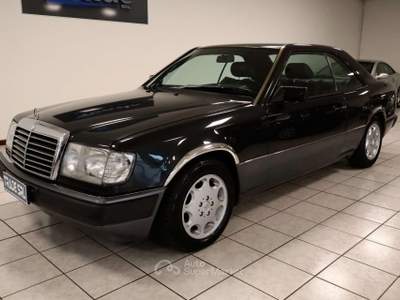 Mercedes-Benz Classe E 🟢 300 CE-24V - ASI - Clima Nero usata Marmirolo