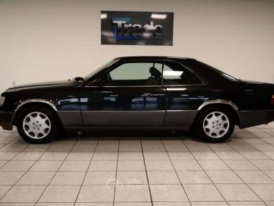 Mercedes-Benz Classe E 🟢 300 CE-24V - ASI - Clima Nero usata Marmirolo