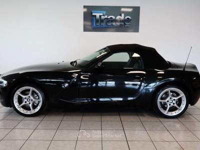 BMW Z4 Z4 🟢 2.5i Tagliandi - 6 cilindri Nero usata Marmirolo