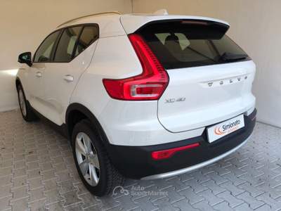Volvo XC40 B3 automatico Core Bianco usata Resana
