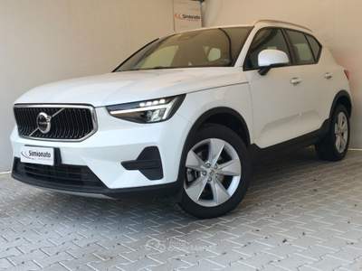 Volvo XC40 B3 automatico Core Bianco usata Resana