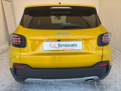 Jeep Avenger 1.2 Turbo 100 CV Summit Oro usata Resana