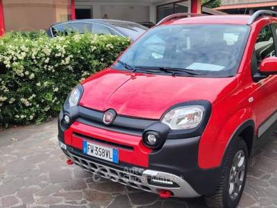 Fiat Panda 0.9 t.air t. Cross 4x4 s&s 85cv Rosso usata VOBARNO