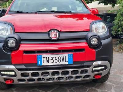 Fiat Panda 0.9 t.air t. Cross 4x4 s&s 85cv Rosso usata VOBARNO