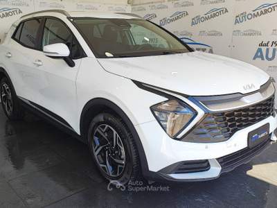 Kia Sportage 1.6 crdi mhev Business dct GARANZIA 2029! Bianco usata Limatola