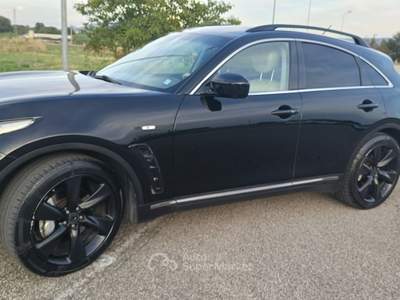 Infiniti FX Auto in perfette condizioni usata Viterbo