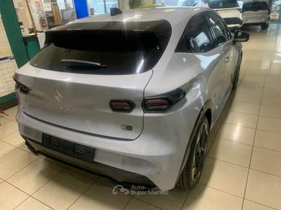 Renault Clio Full Hybrid E-Tech 160 CV 5 porte Evolution Grigio usata Asigliano Veneto