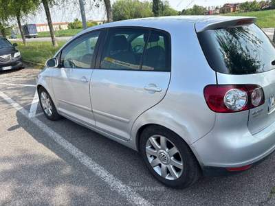 Volkswagen Golf 2.0 16V TDI 5p. Comfortline plus Argento usata Asigliano Veneto