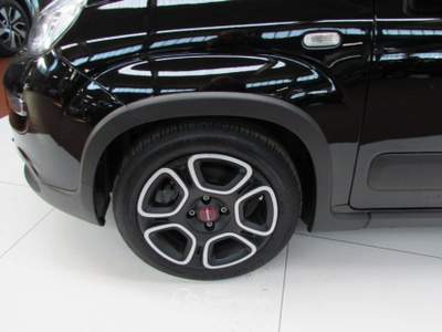 Fiat Panda 1.0 FireFly 70cv S&S Hybrid City Life AA/CP Nero usata Rho