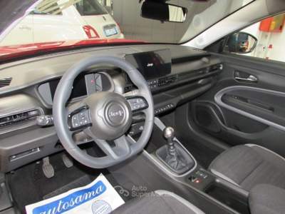 Jeep Avenger 1.2 Turbo 100 CV Longitude KM.ZERO Rosso usata Rho