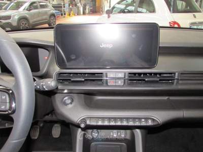 Jeep Avenger 1.2 Turbo 100 CV Longitude KM.ZERO Rosso usata Rho