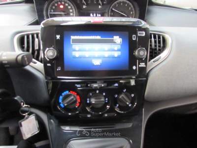 Lancia Ypsilon 1.0 FireFly 70cv 5 porte S&S Hybrid Gold Blu/Azzurro usata Rho