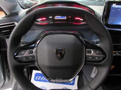 Peugeot 208 1.2 PureTech 100cv Business KMZERO Grigio usata Rho